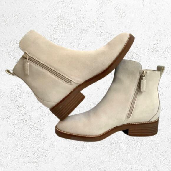 Cole Haan Waterproof Ivory Suede Ankle Boots – Size 7.5 – Never Worn - Picture 9 of 14